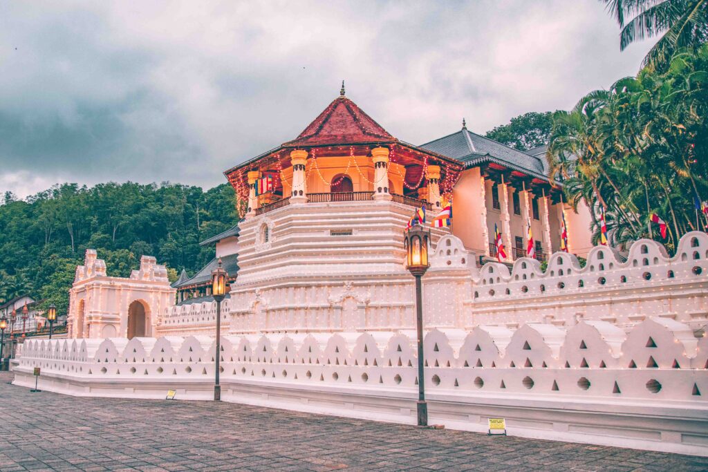 Kandy travel guide